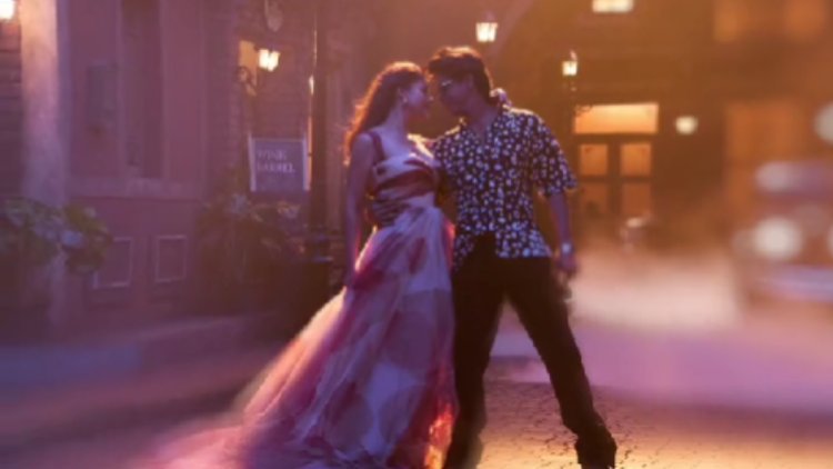 Shah Rukh Khan Teases Eagerly Anticipated 'Chaleya' Romantic Track, Building Excitement Among Fans Worldwide