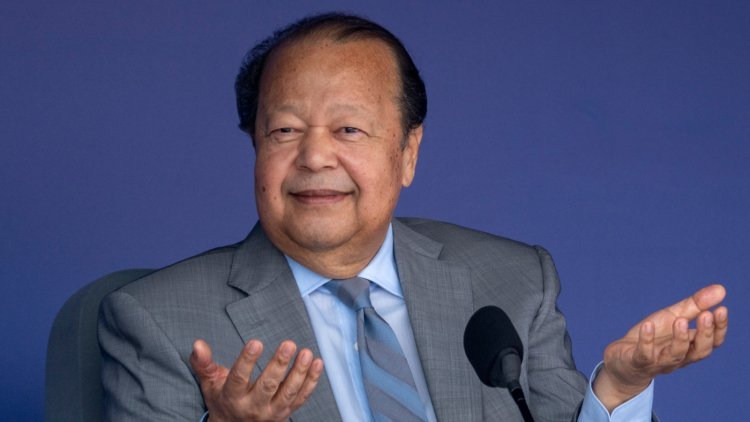 Prem Rawat Advocates Discovering The Infinite For True Peace, Happiness Originates Within